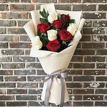 Букет цветов из:  Розы в Поселок Лесхоза