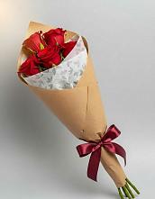 Букет цветов из:  Розы в Поселок Лесхоза