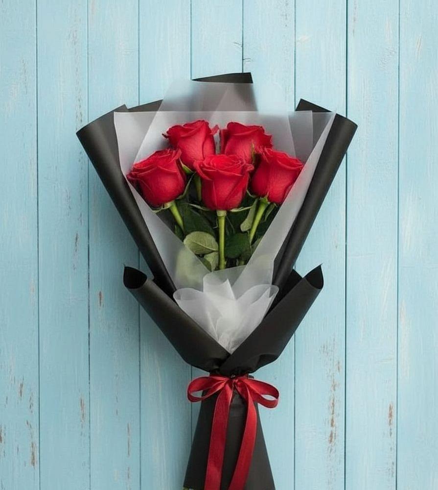 Букет цветов из: Розы в Поселок Лесхоза