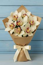 Букет цветов из:  Орхидеи и Розы в Поселок Лесхоза