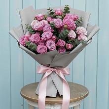 Букет цветов из:  Розы в Поселок Лесхоза